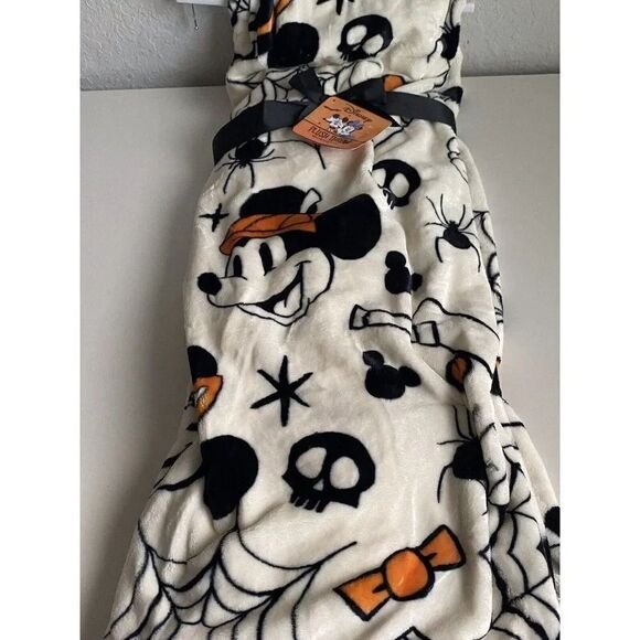 Disney Halloween Mickey Minnie Mouse Pumpkin Throw Blanket 50"x70" Spider Skull - Picture 2 of 13